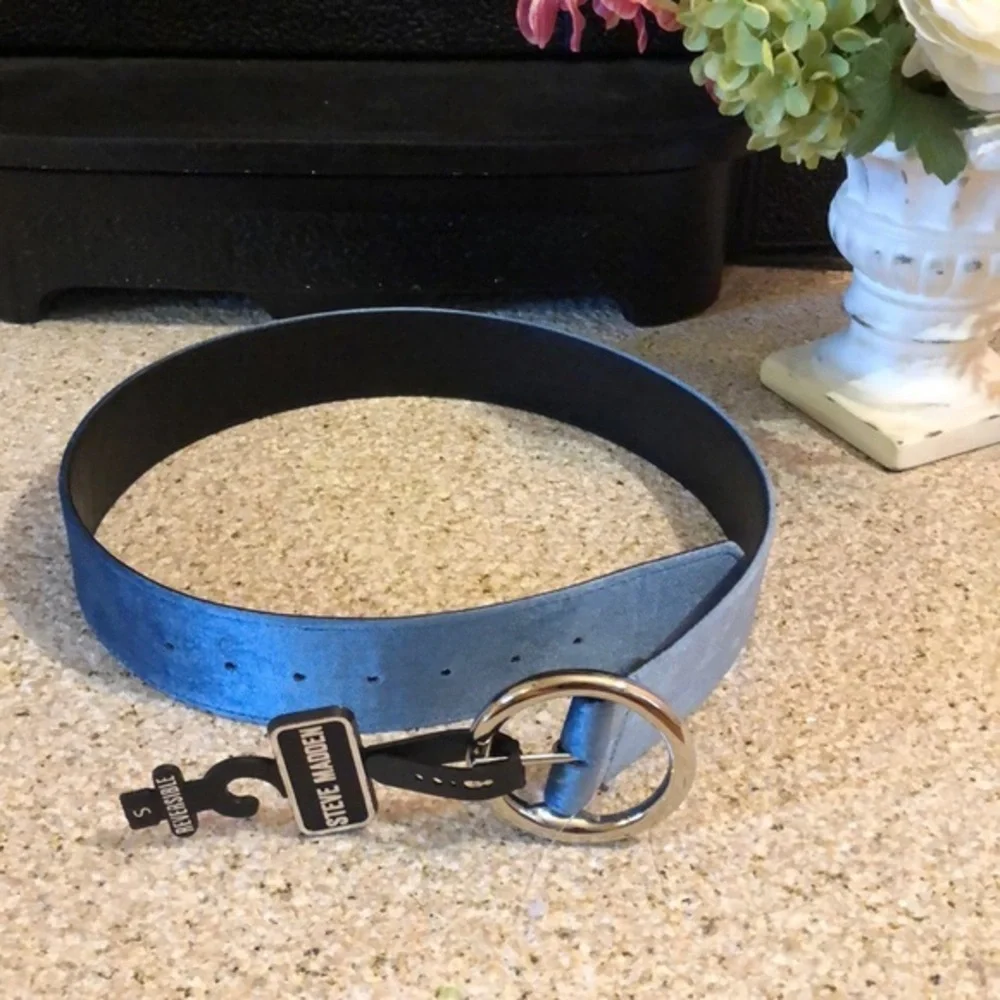Steve Madden Belt- Teal Velour/‎ Black Reversible